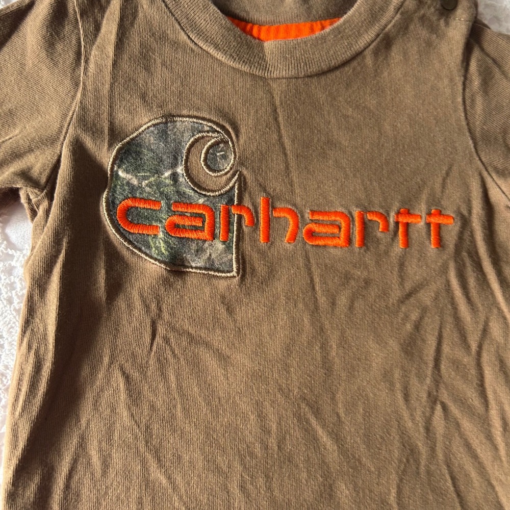 Carhartt‎ Baby Boy Brown Long Sleeve Bodysuit Embroidered Logo Camo 12M - Picture 4 of 5